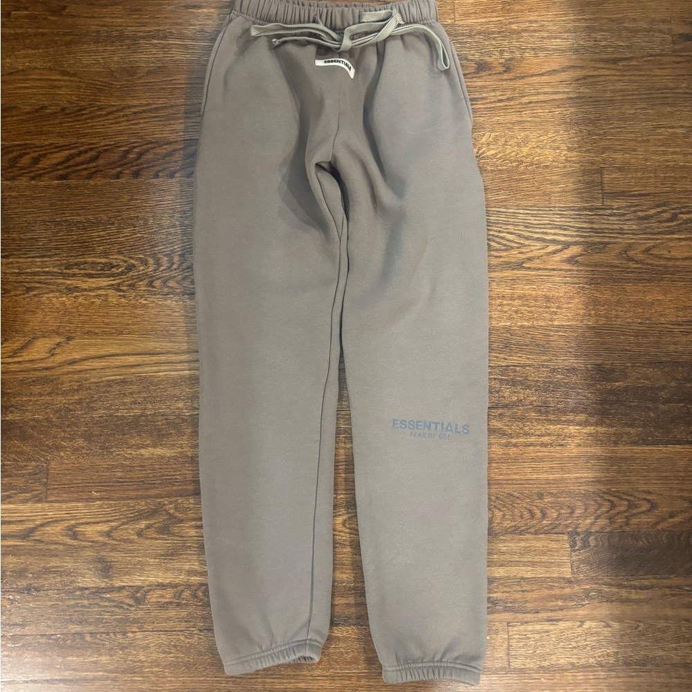 Essentials Fear of God Sweatpants size small